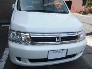 マンションの駐車場でリペア