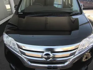 セレナ　スライドドア　デントリペア