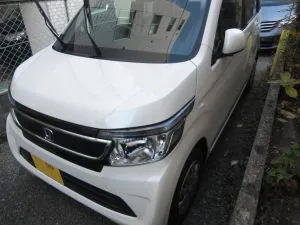 今年最初のお客様。N-WGNのガラスリペア