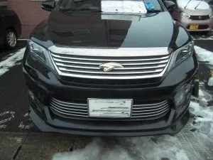 H31年1月1日高速道の飛石　トヨタ　ハリアー