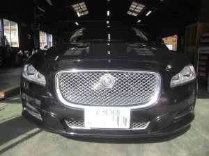 ヘッドライト　リペア　ジャガーＸＪ