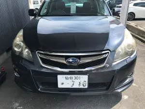 BRレガシィー　ヘッドライトリペア　黄ばみ　ヒビ有り