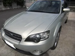 レガシーアウトバック　ヘッドライトコート＆室内清掃